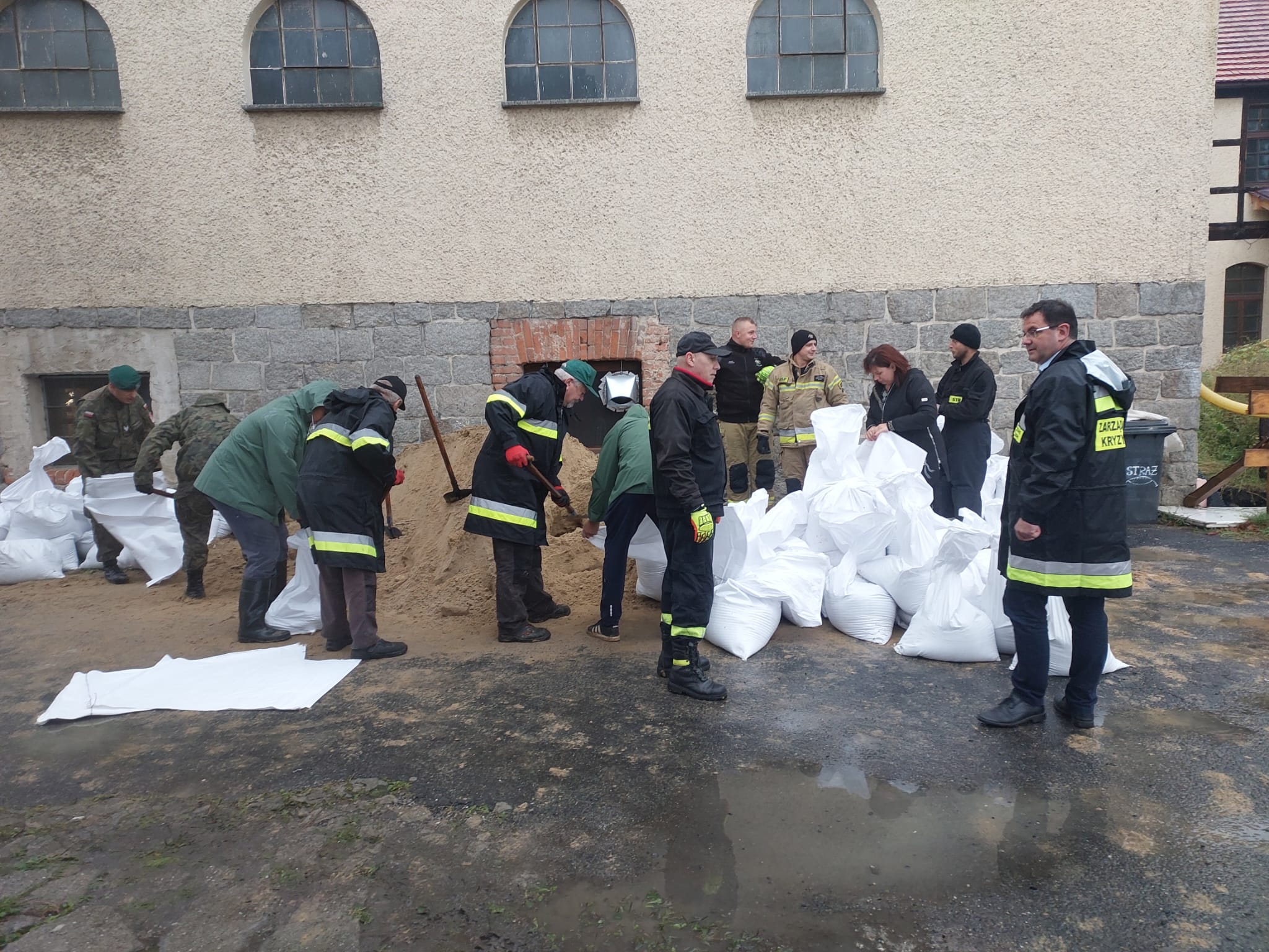 W gminie Strzegom trwa mobilizacja przed intensywnymi opadami deszczu [FOTO] 